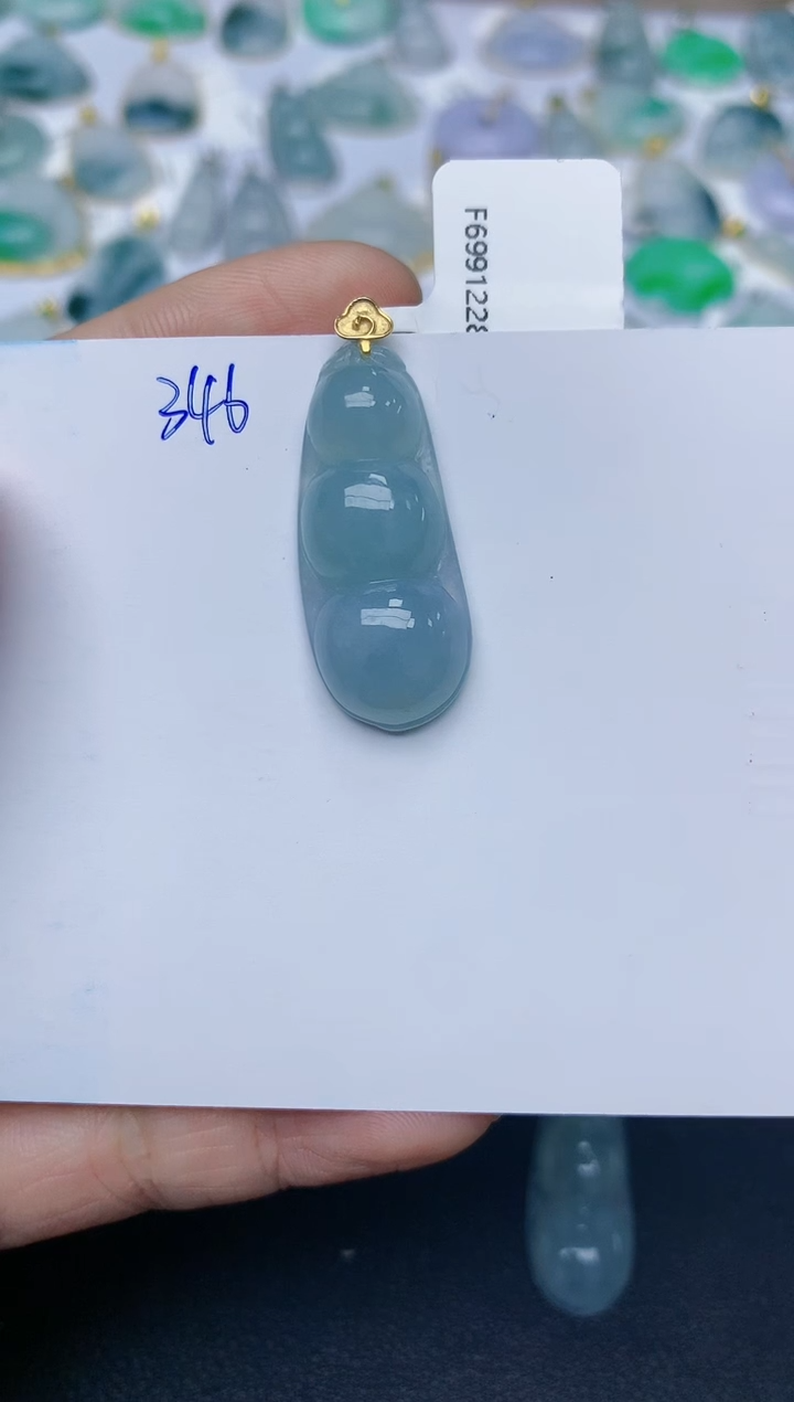 【闪购商品】翡翠颈饰18K金镶嵌天然翡翠A货    