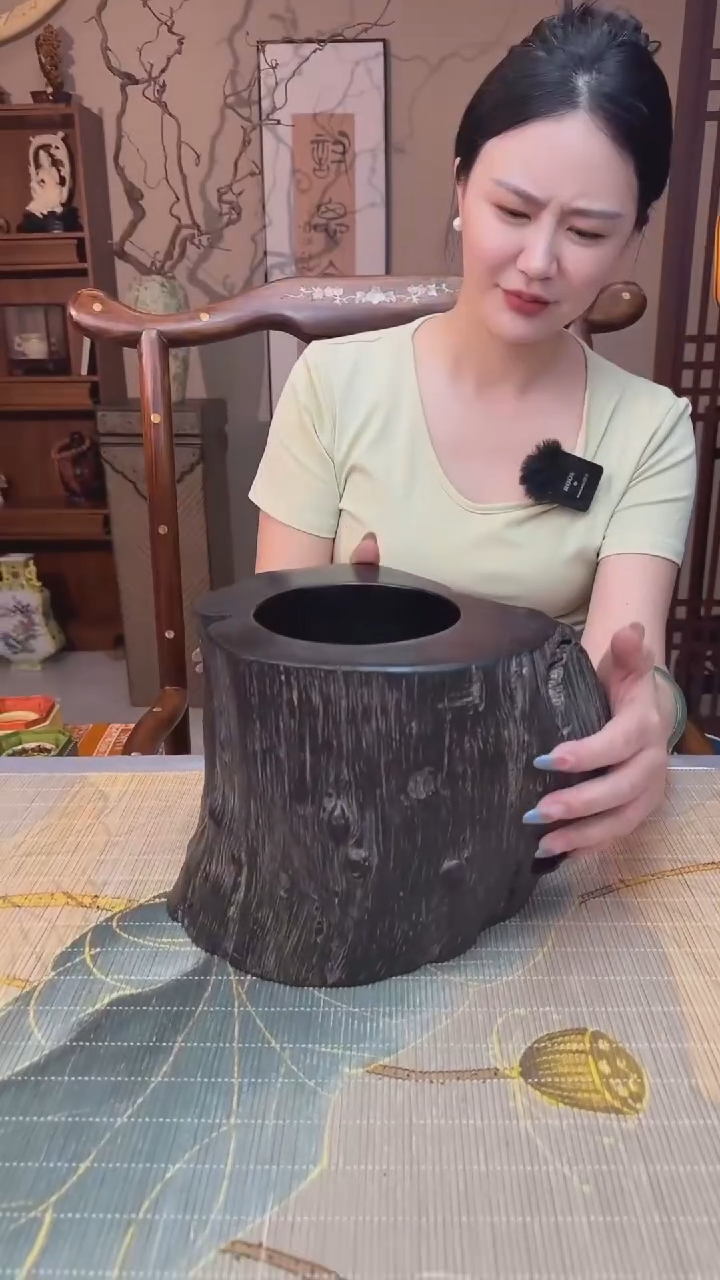 木质足银甄选好物 I笔筒