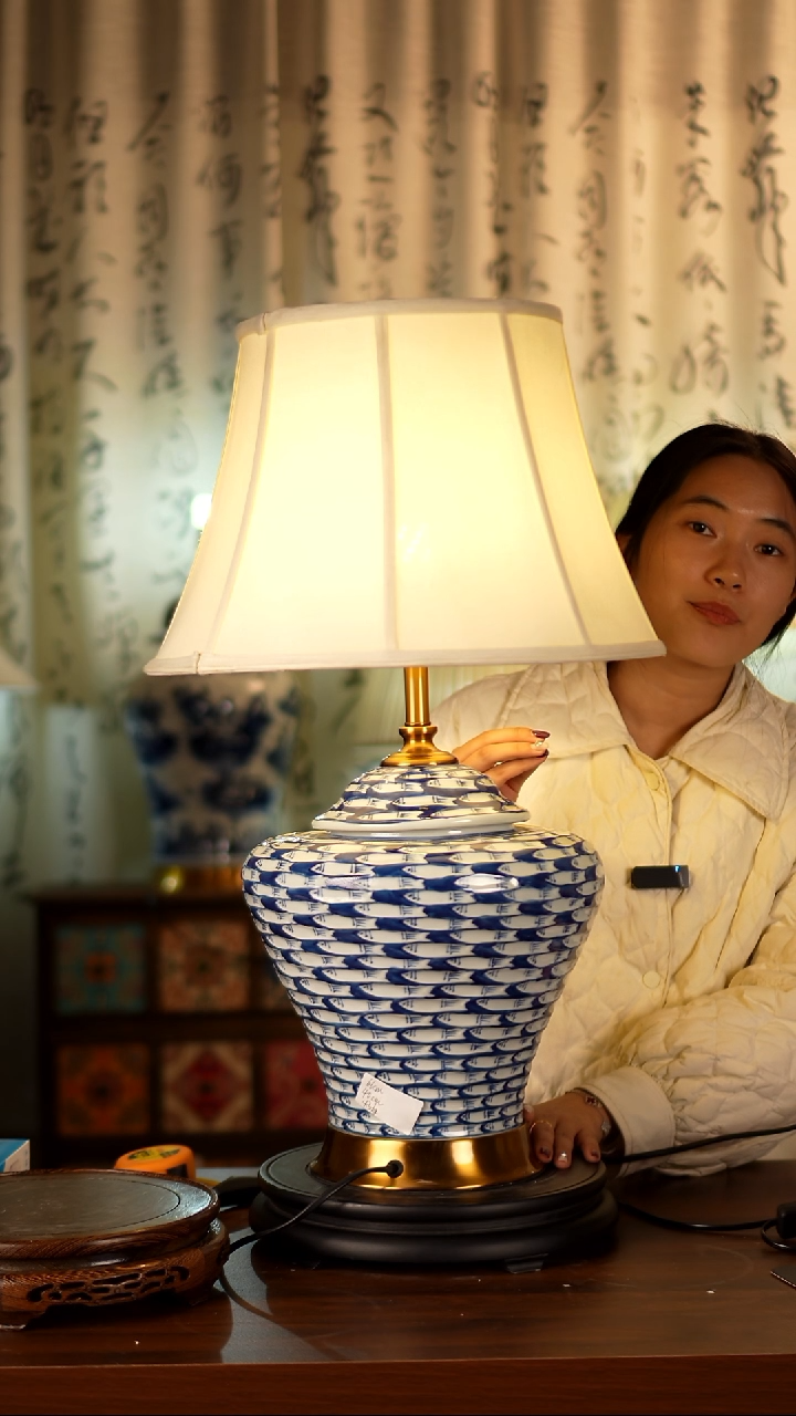 圆形款陶瓷台灯景德镇