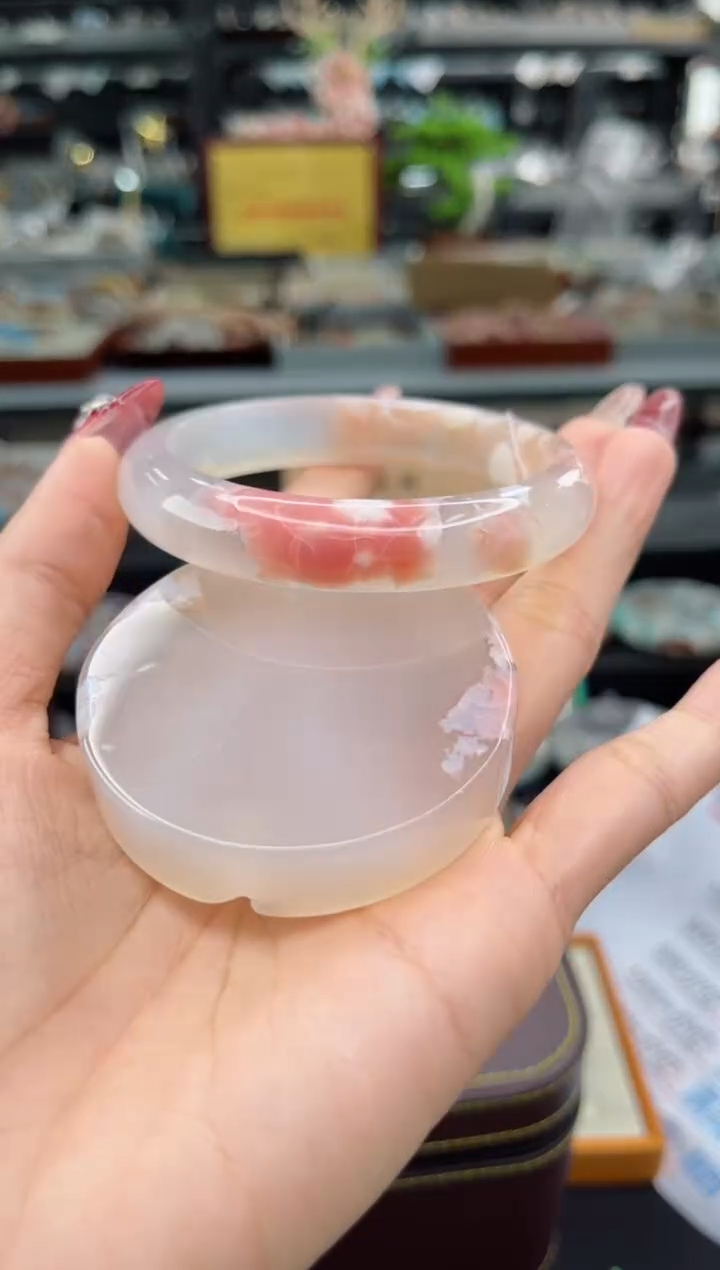 【闪购商品】石英质玉手镯未镶嵌59圈口（赠品镯心）2S939