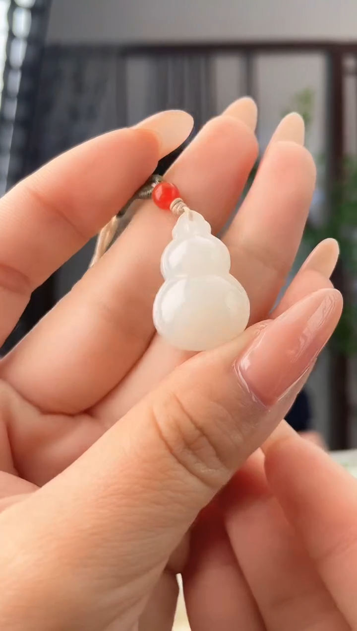 颈饰未镶嵌和田玉葫芦 xp