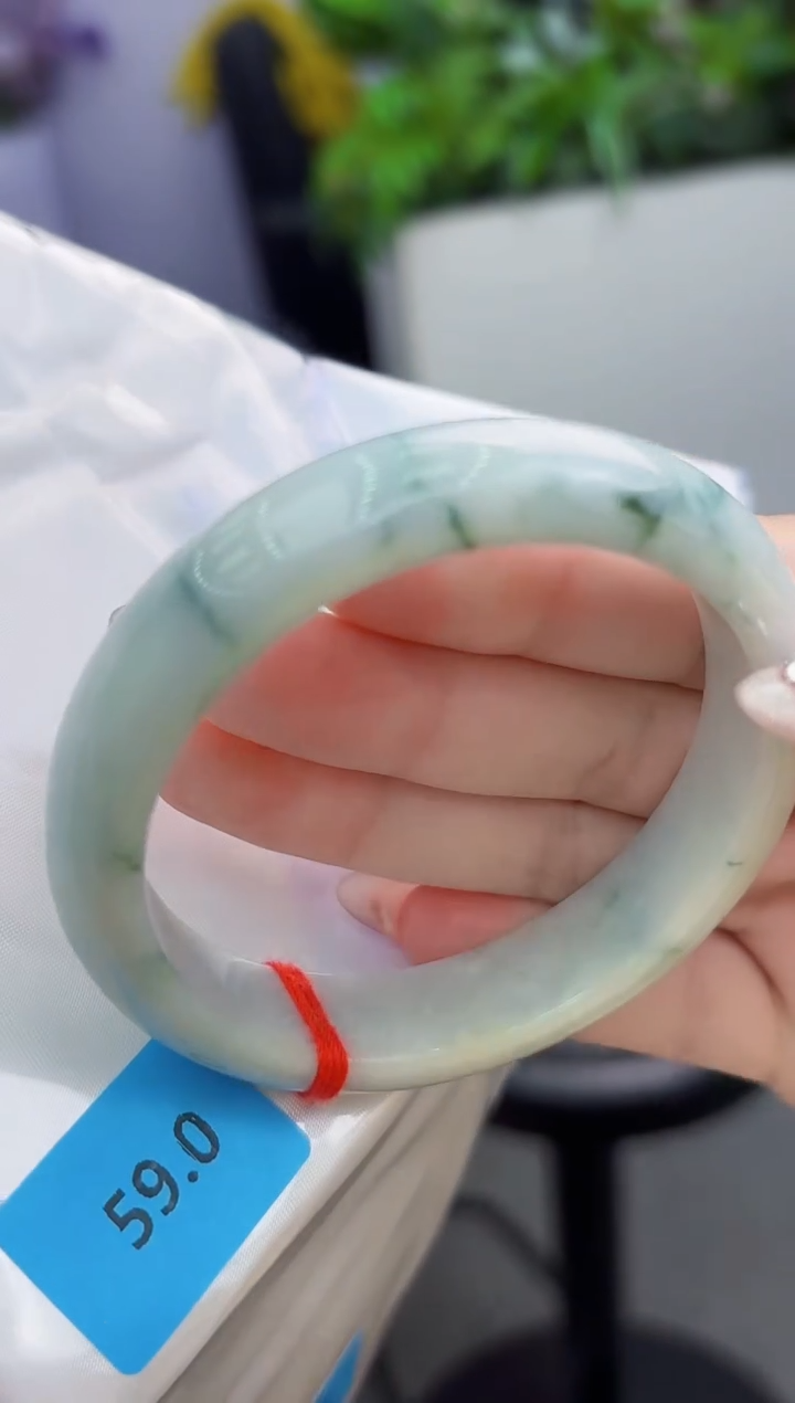 【闪购商品】翡翠手镯未镶嵌翡翠手镯