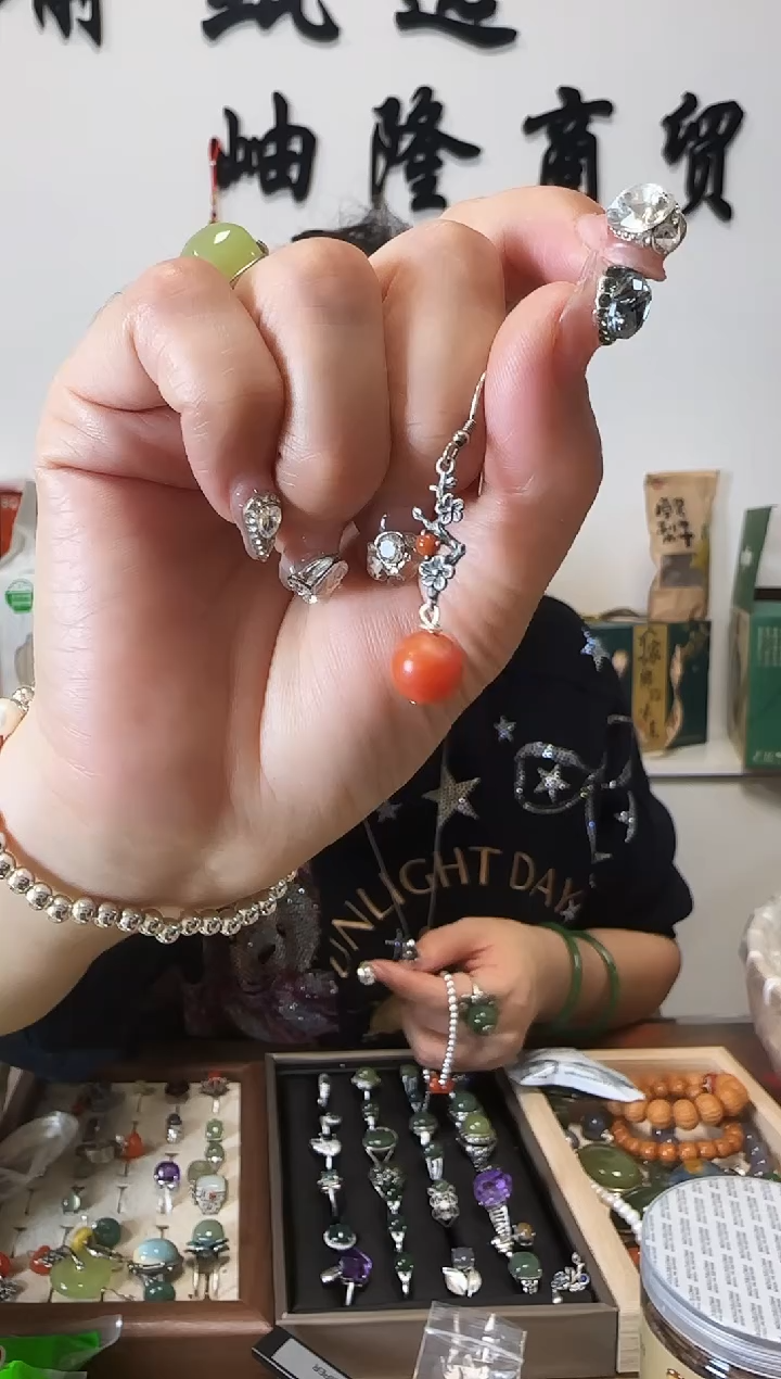 无925银耳饰·····