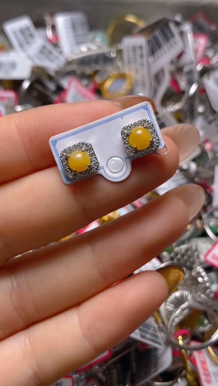 银S925镶嵌戒指翡翠百内无证书