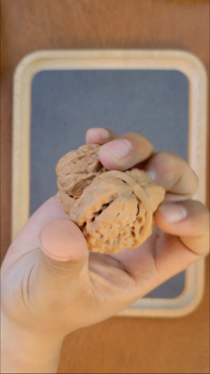 【闪购商品】文玩核桃把件t547蛤蟆头一对37mm左右