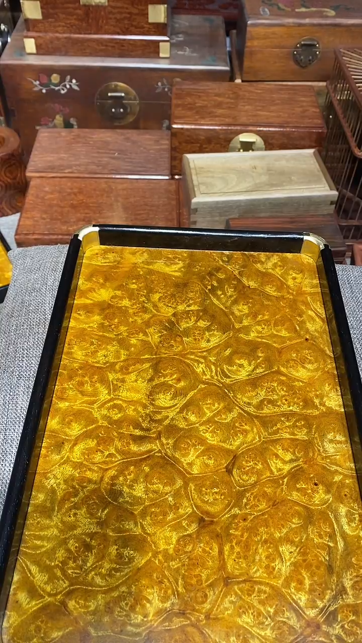 【闪购商品】香樟木木艺茶盘一个