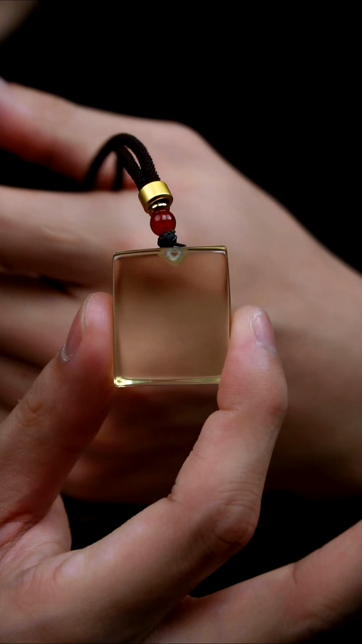 吊坠(赠链)未镶嵌水晶水晶