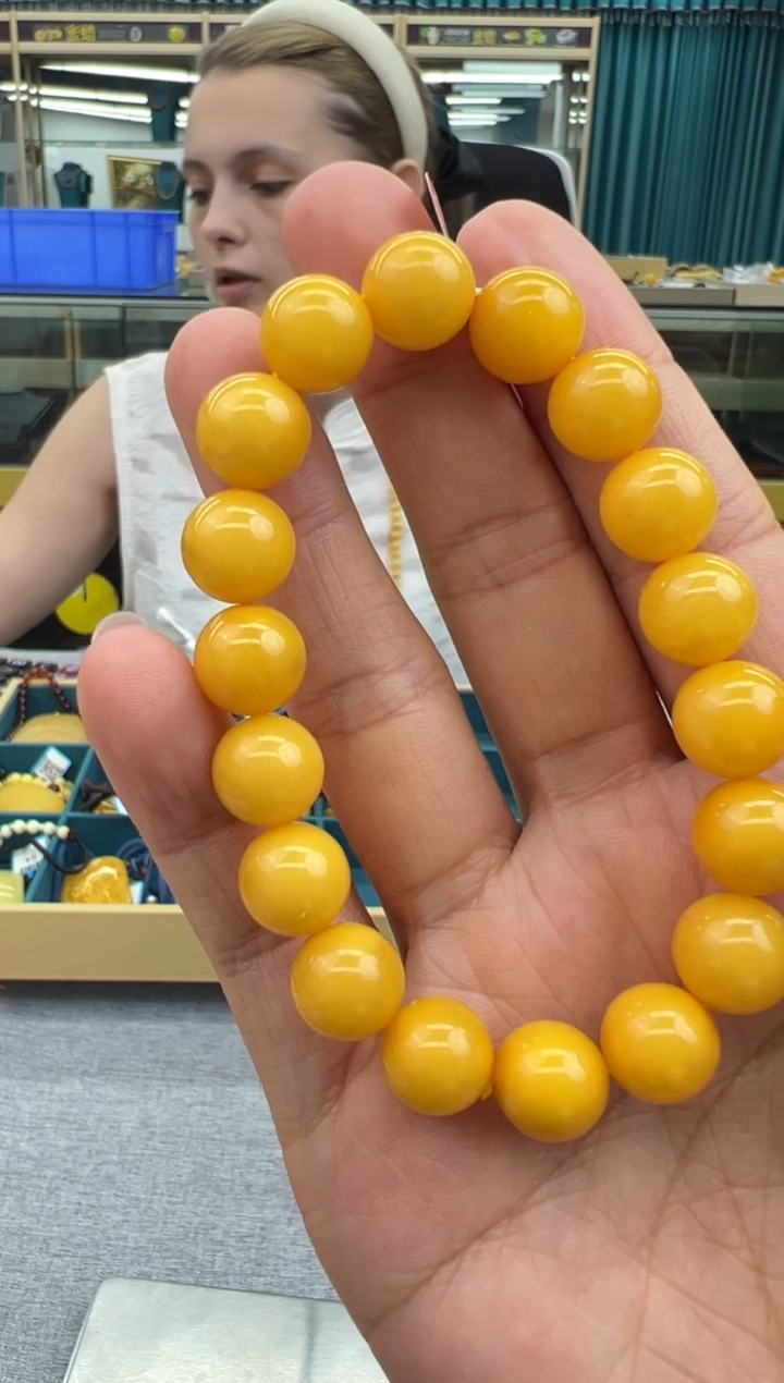 未镶嵌琥珀手链191秒拍号 假一罚三