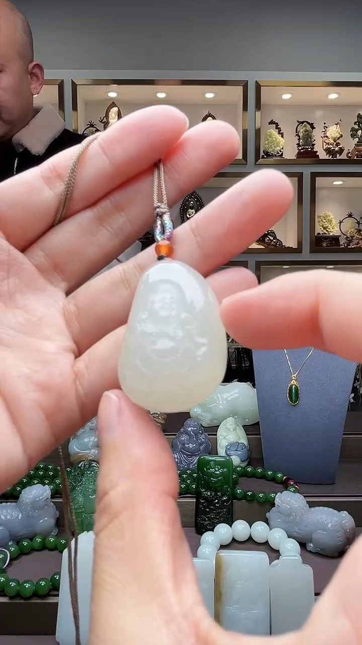 【闪购商品】和田玉颈饰未镶嵌苏