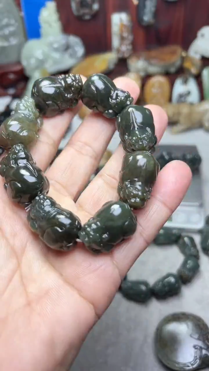 【闪购商品】和田玉把件未镶嵌 貔貅手串