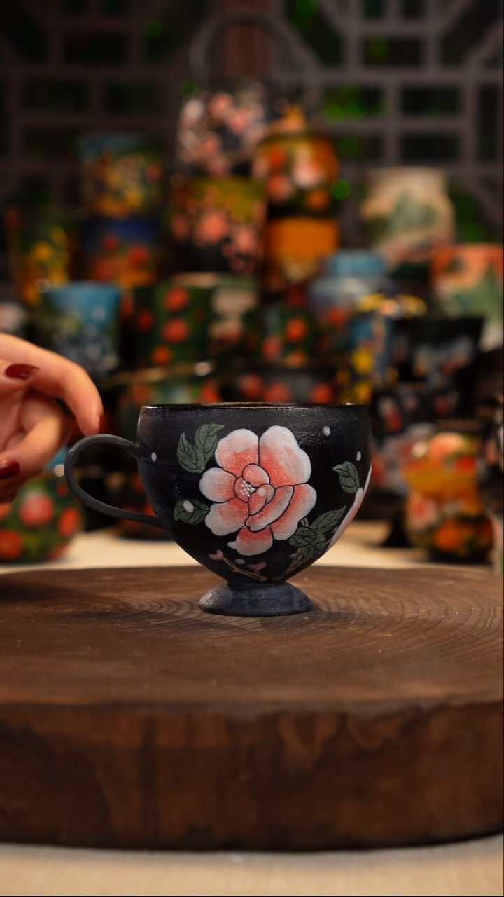 油画    釉下彩   杯子