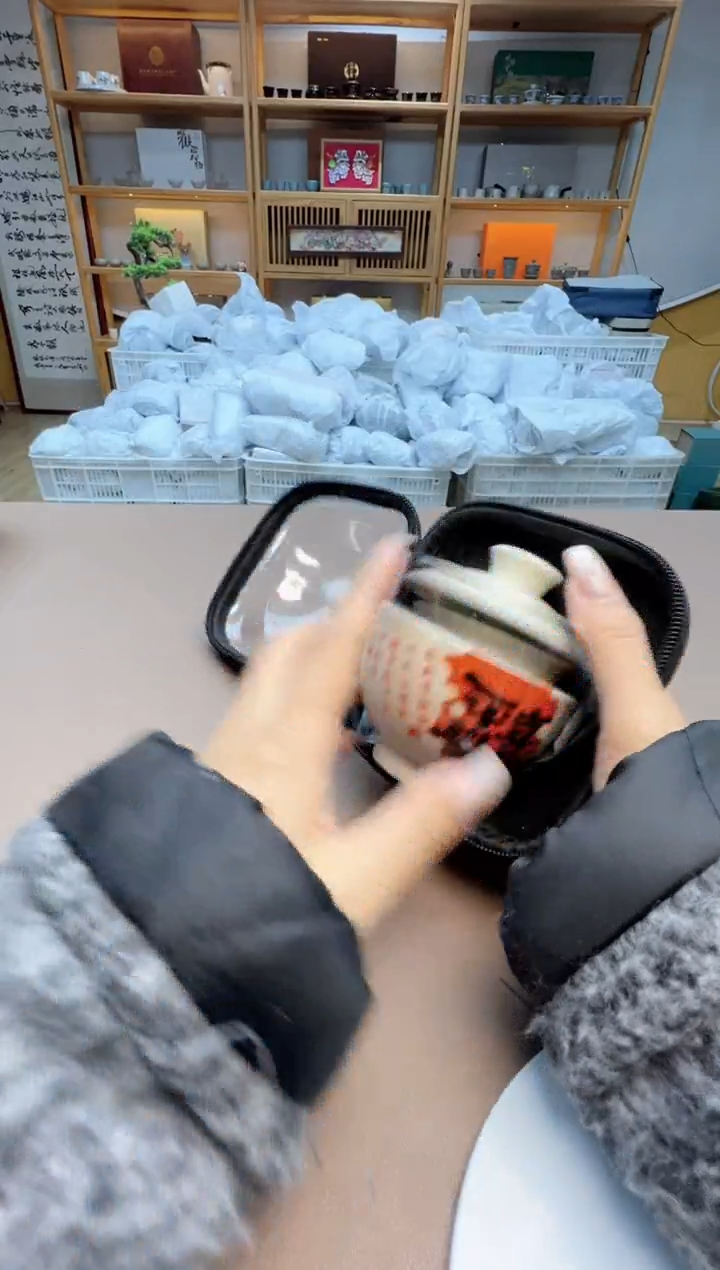 【闪购商品】摆件瓷制品S1111111111111