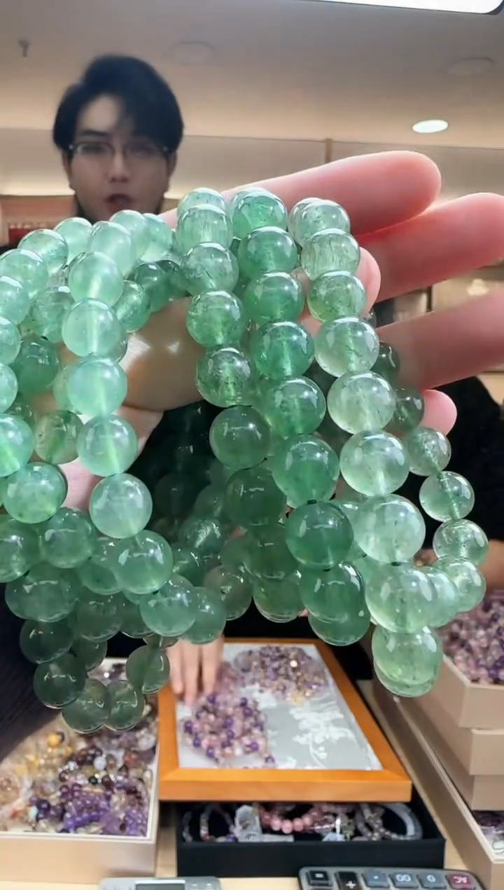 【闪购商品】石英质玉手串多样性发一件未镶嵌 