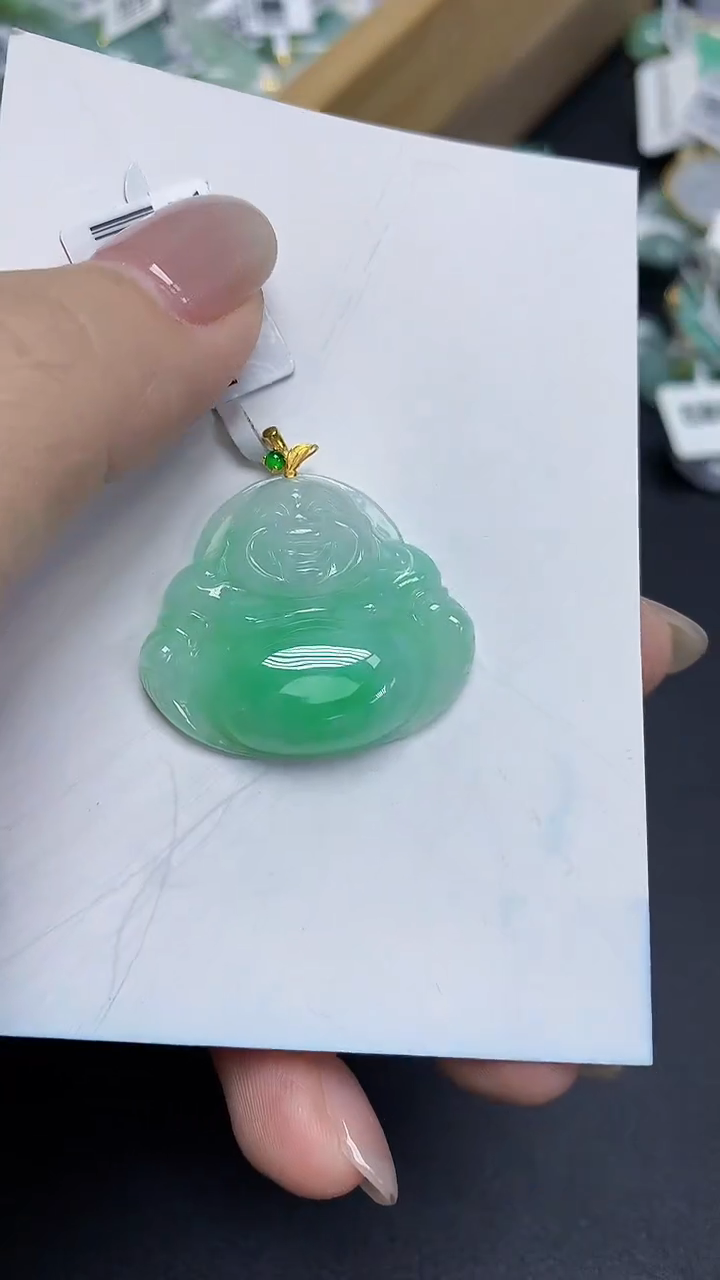 翡翠18K金镶嵌颈饰天然缅甸翡翠A货