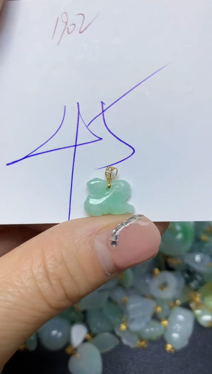 【闪购商品】翡翠挂件18K金镶嵌 天然翡翠A货