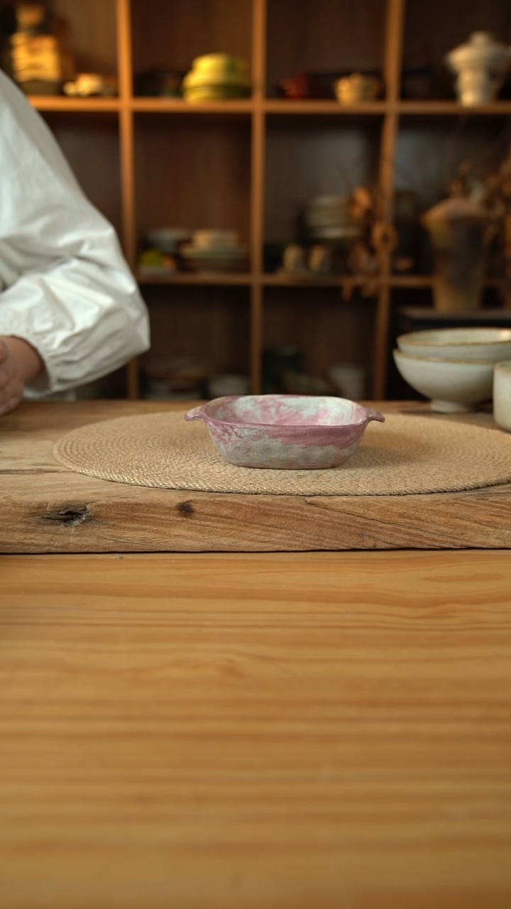 福利紫色系列的双耳四方碟1个