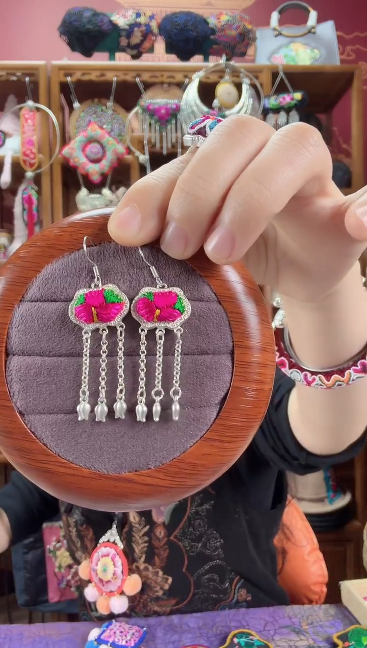 刺绣耳环61甜甜家