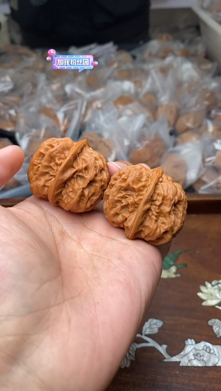 【闪购商品】文玩核桃吊坠A52号42尺方块