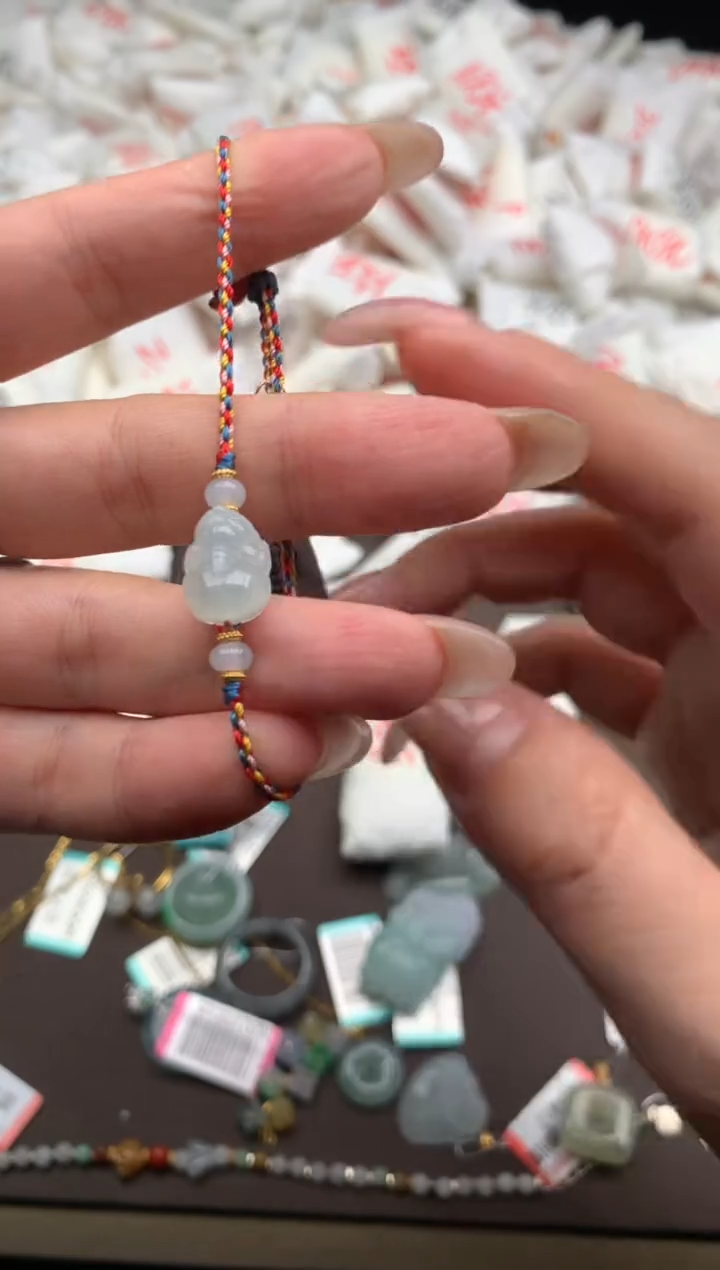 【闪购商品】翡翠手绳未镶嵌一