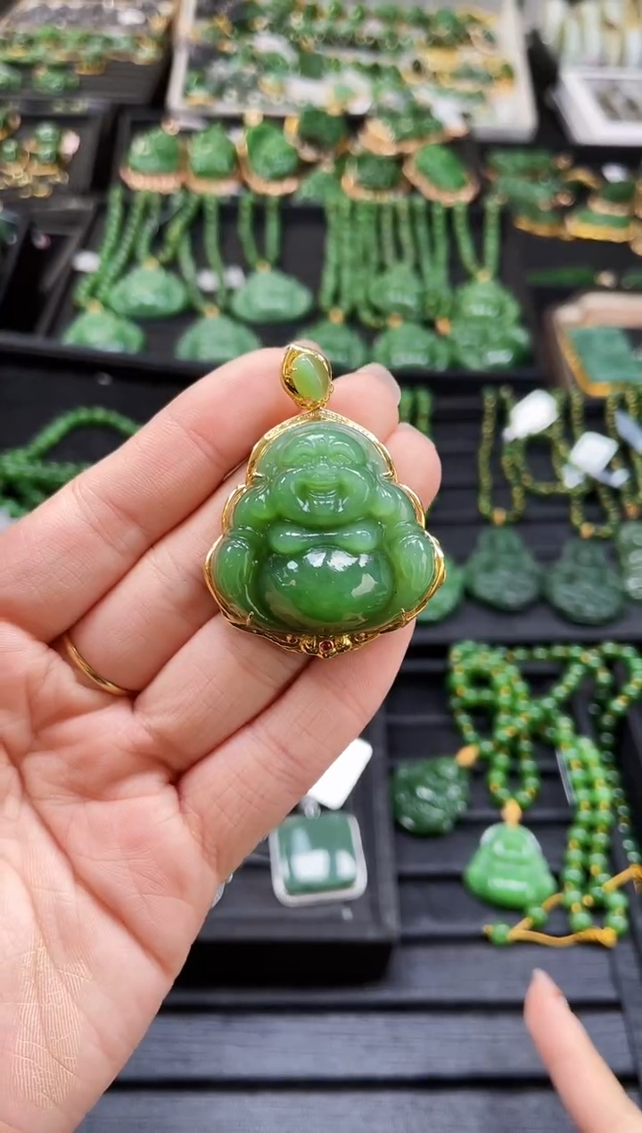 【闪购商品】和田玉吊坠18K金镶嵌多样性发一