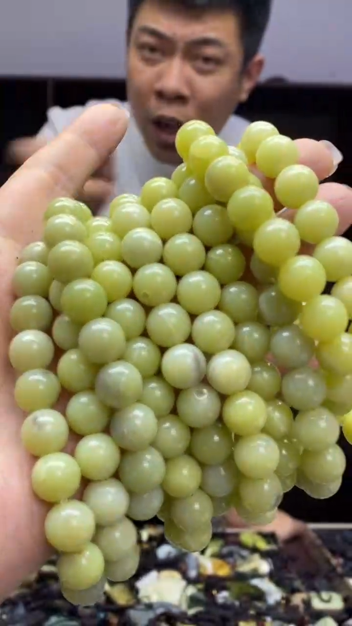 未镶嵌岫玉挂件  