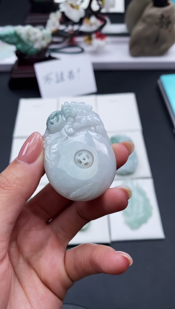 【闪购商品】翡翠颈饰未镶嵌天然缅甸A货翡翠