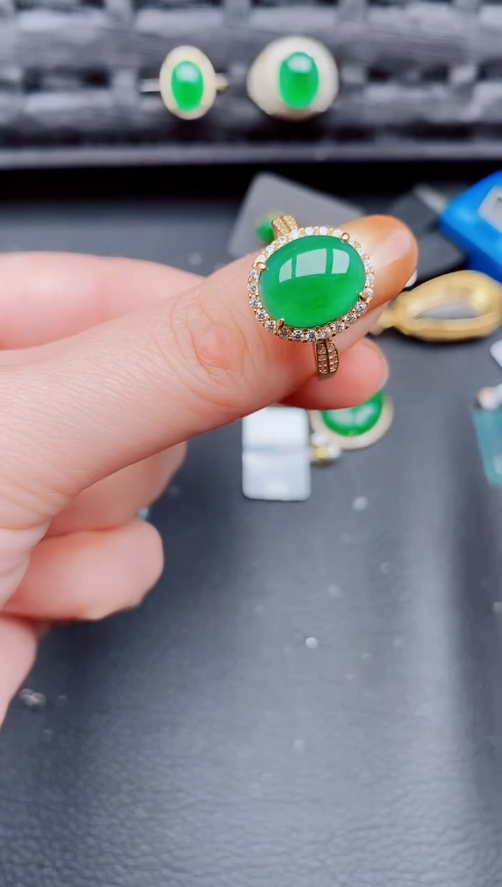 【闪购商品】翡翠戒指银S925镶嵌天然a货翡翠711