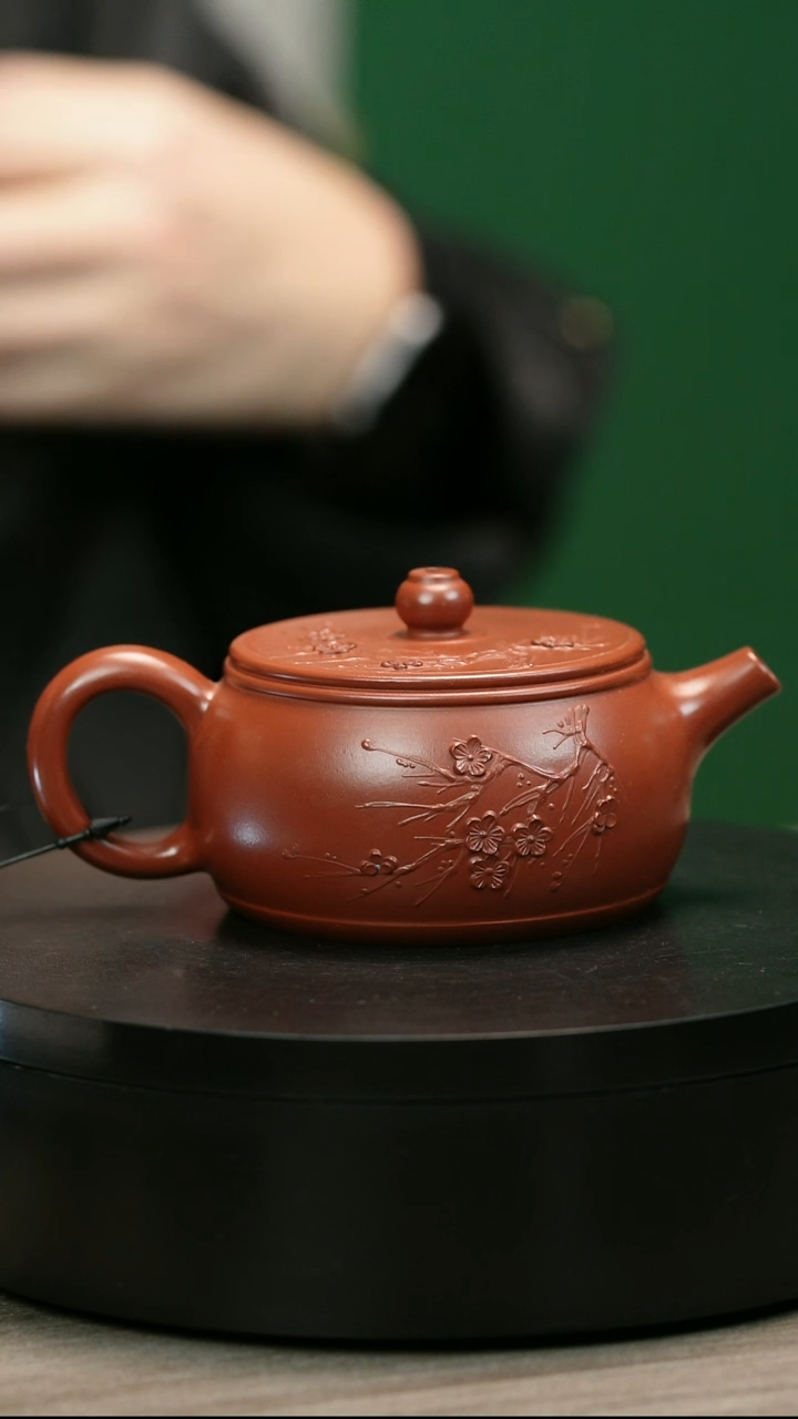 茶壶紫砂心**清H2455陈春芬梅花圆鼓