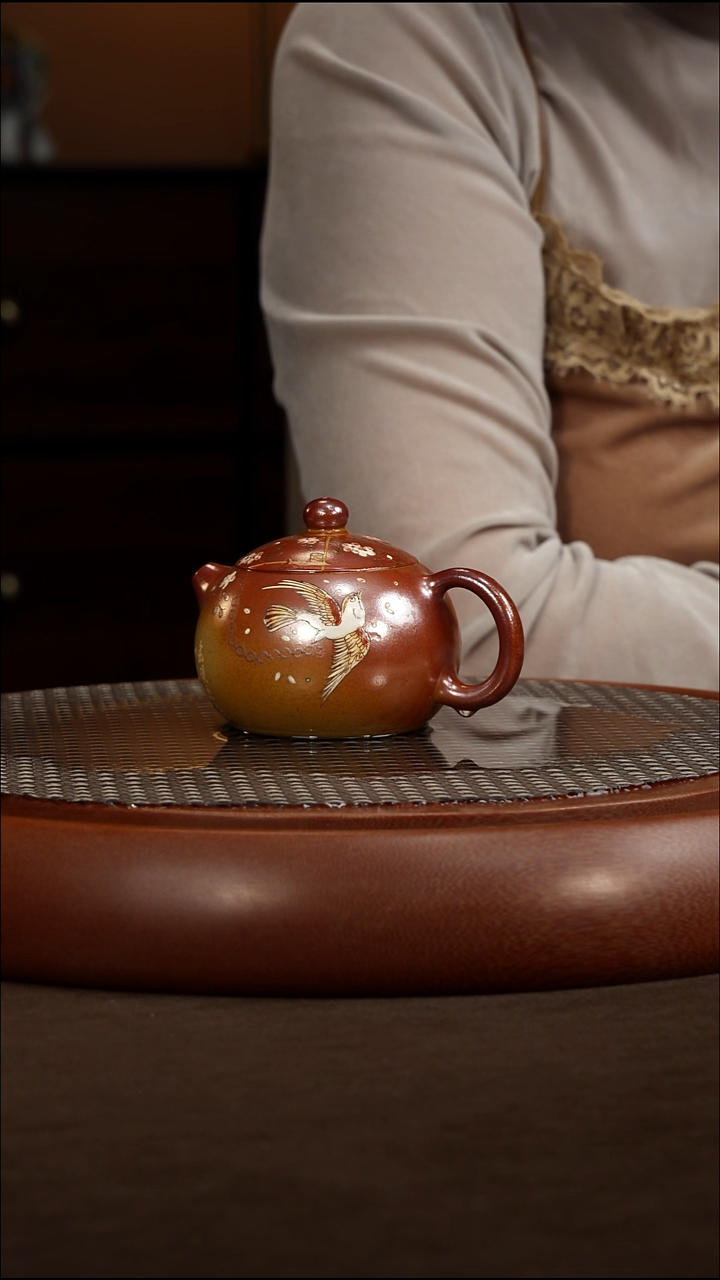 茶壶紫砂【P055】西施 240c  RH