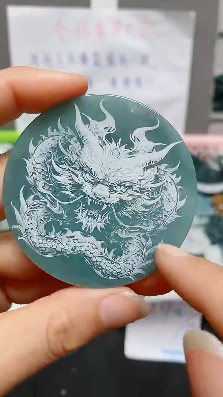 【闪购商品】翡翠颈饰未镶嵌天然翡翠A货