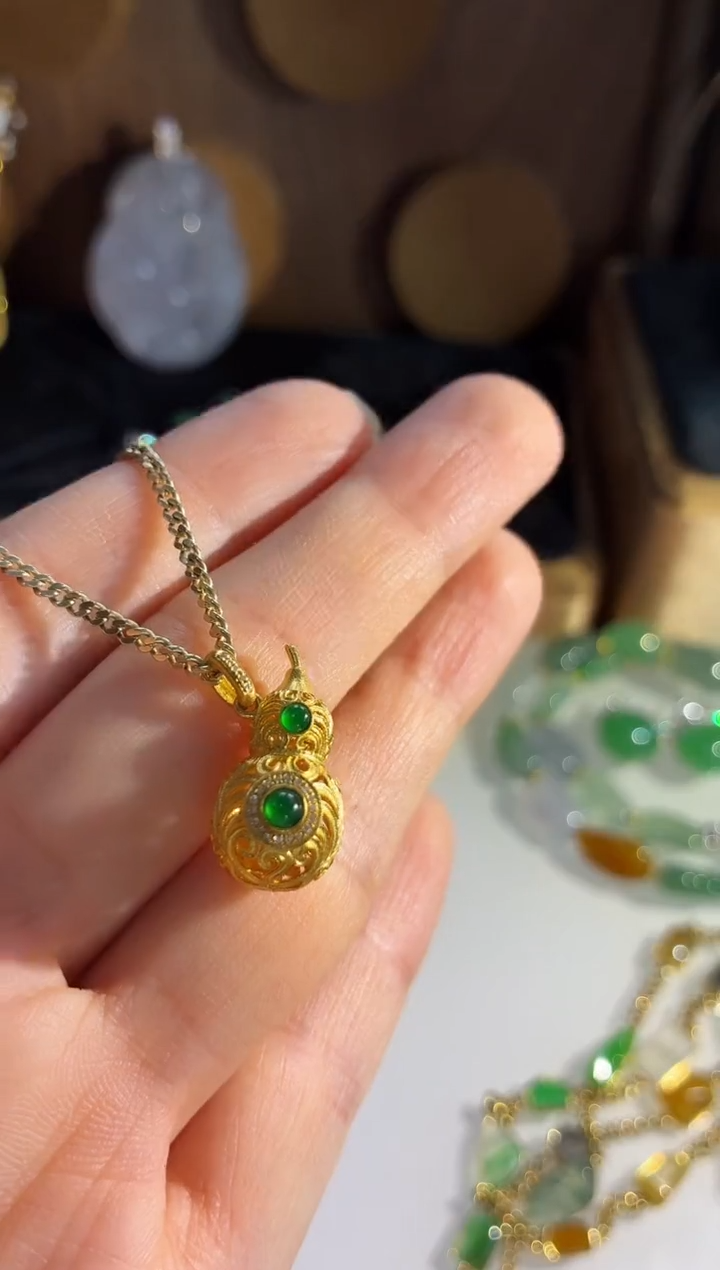 吊坠(不含链)18K金镶嵌翡翠吊坠