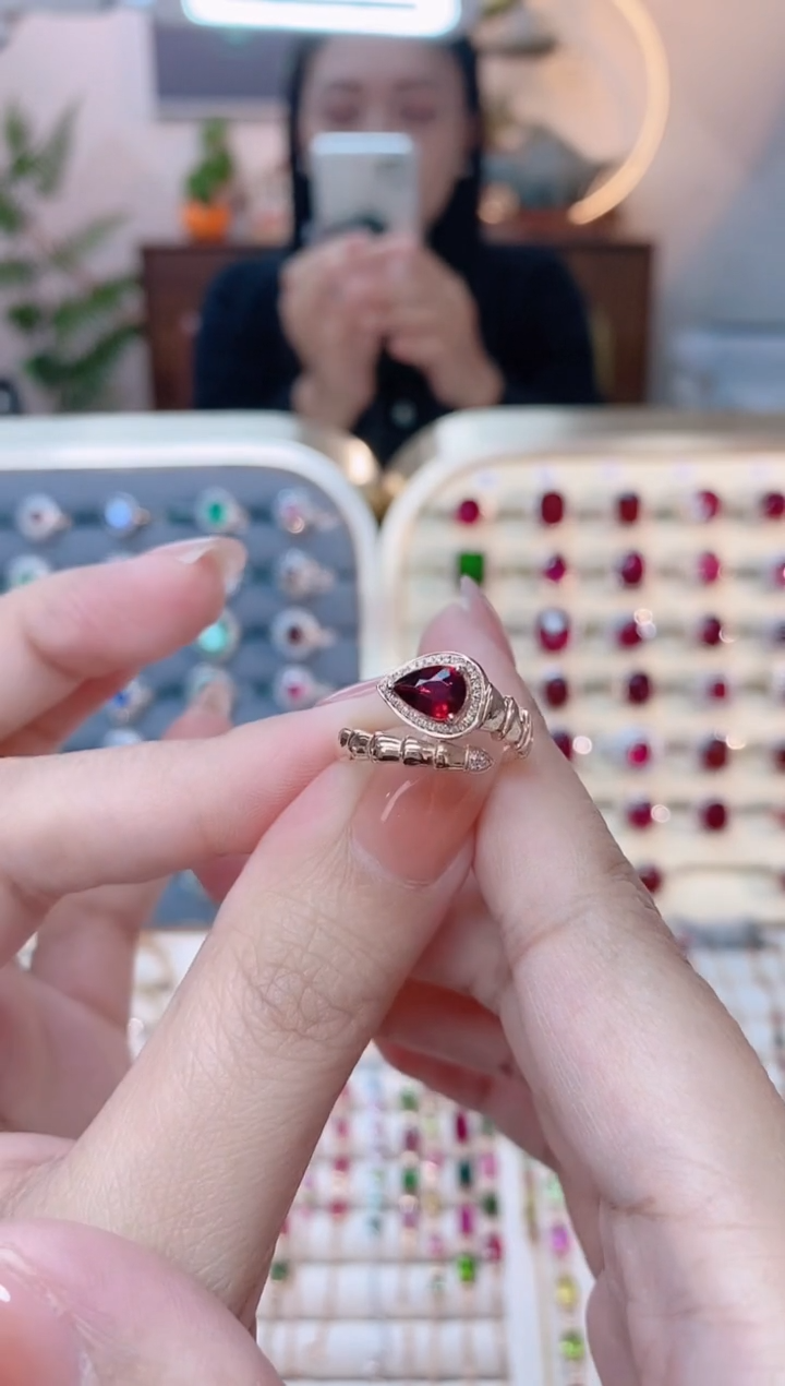 【闪购商品】碧玺18K金戒指18K金镶嵌1