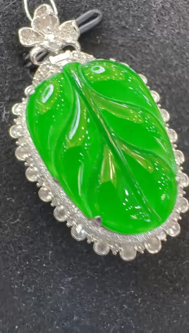 翡翠18K金镶嵌吊坠(不含链)多样性团购发一件