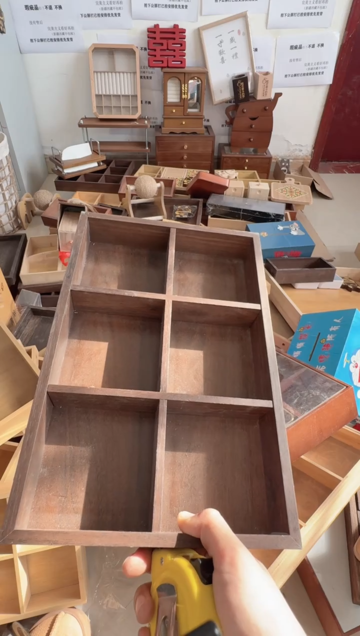 胡桃色科技木六宫格微瑕拍下不退不换