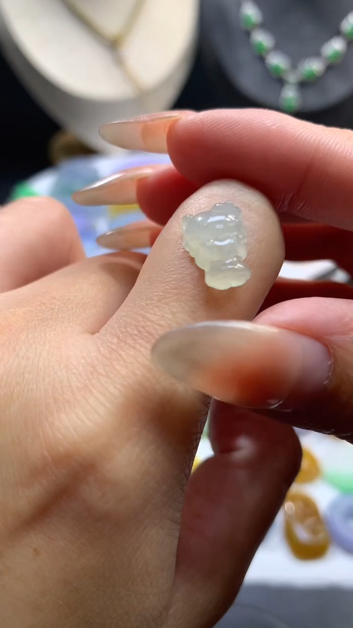 【闪购商品】定制翡翠未镶嵌翡翠