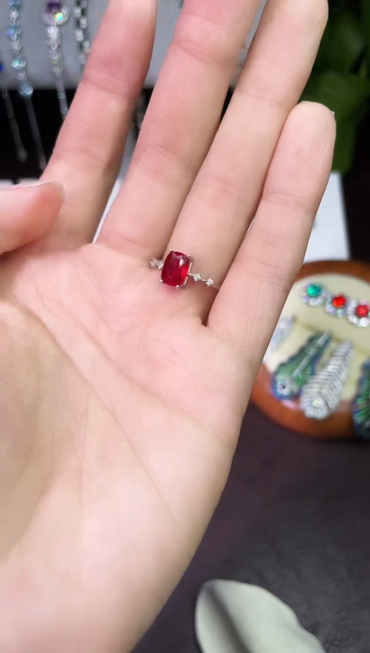 合金合成钻石红宝戒指