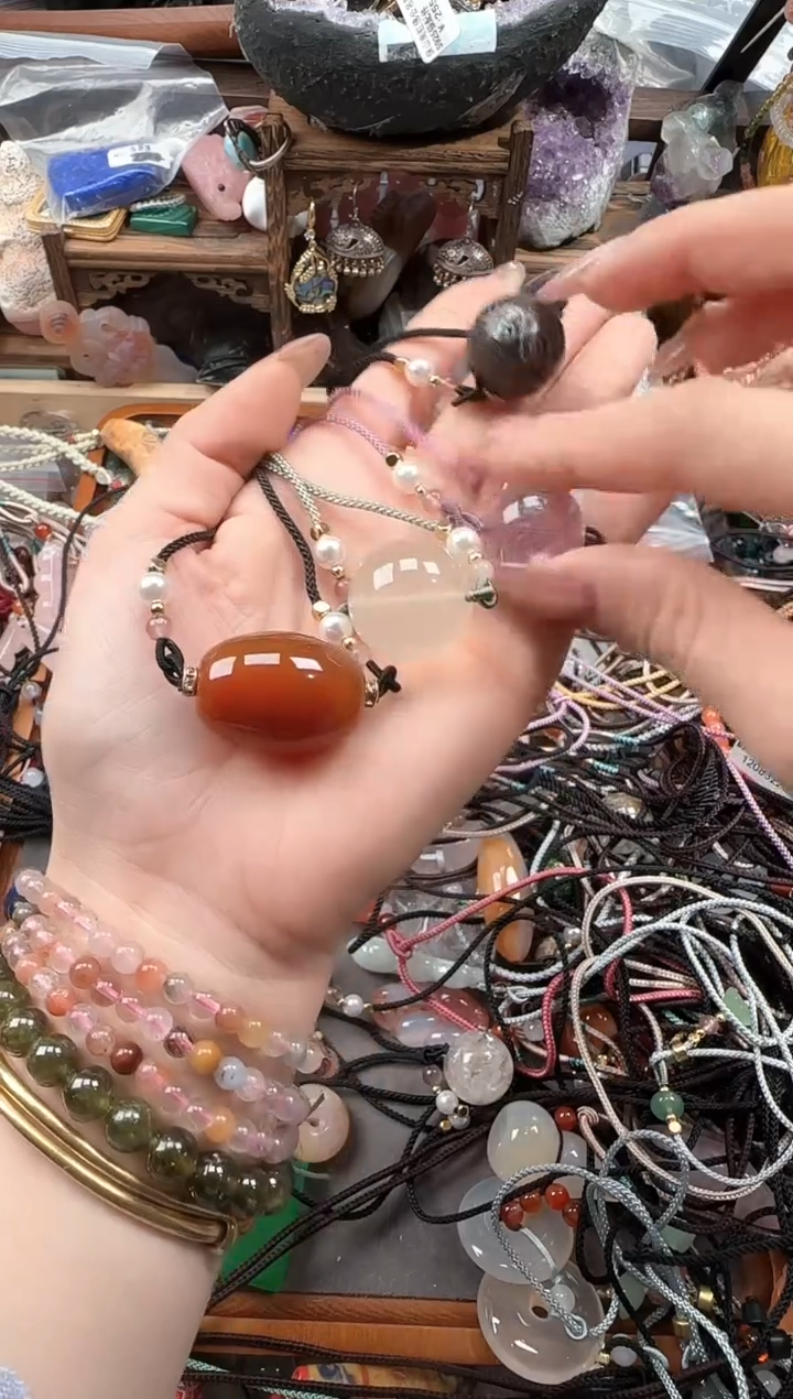 未镶嵌吊坠(赠链)玛瑙/玉髓凡**贝231213312