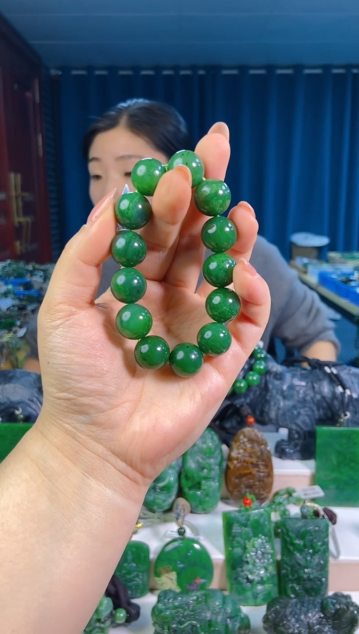 和田玉未镶嵌挂件1