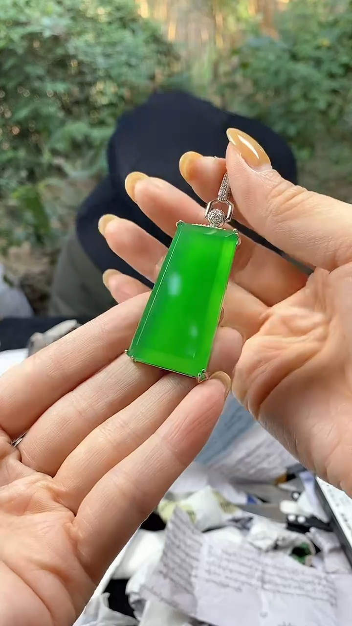 满色吊坠，所见即所得！！！