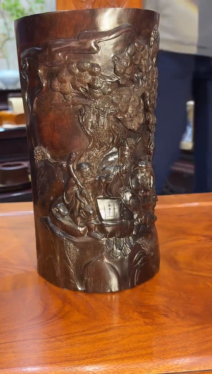 木印度小叶紫檀 马上 笔筒