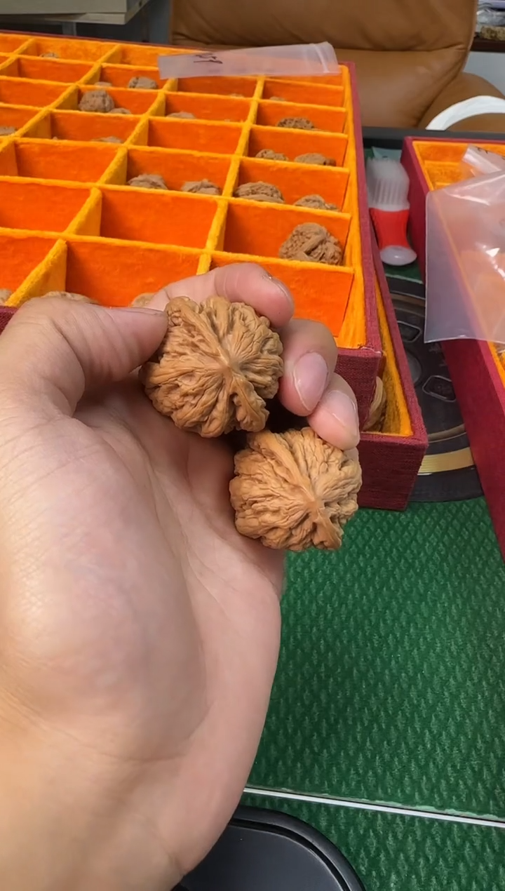 把件文玩核桃g1 39九龙