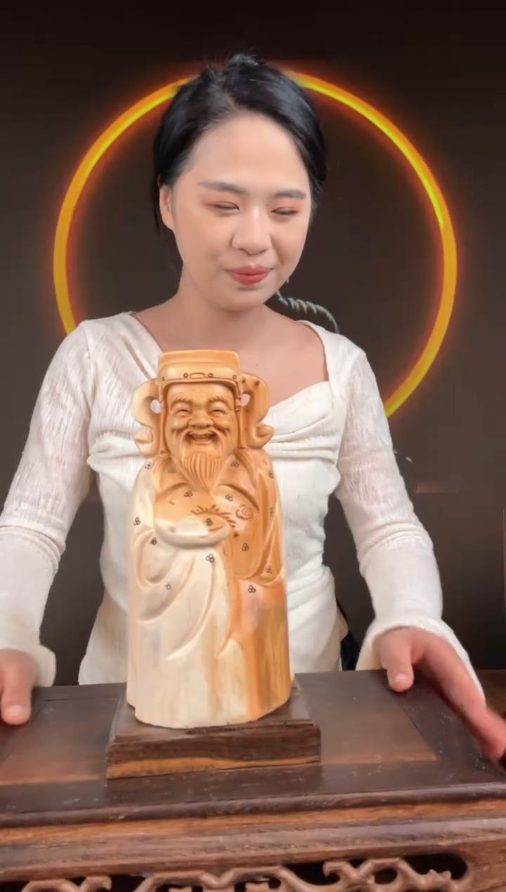【闪购商品】柏木（崖柏）手工摆件,先抢先得!