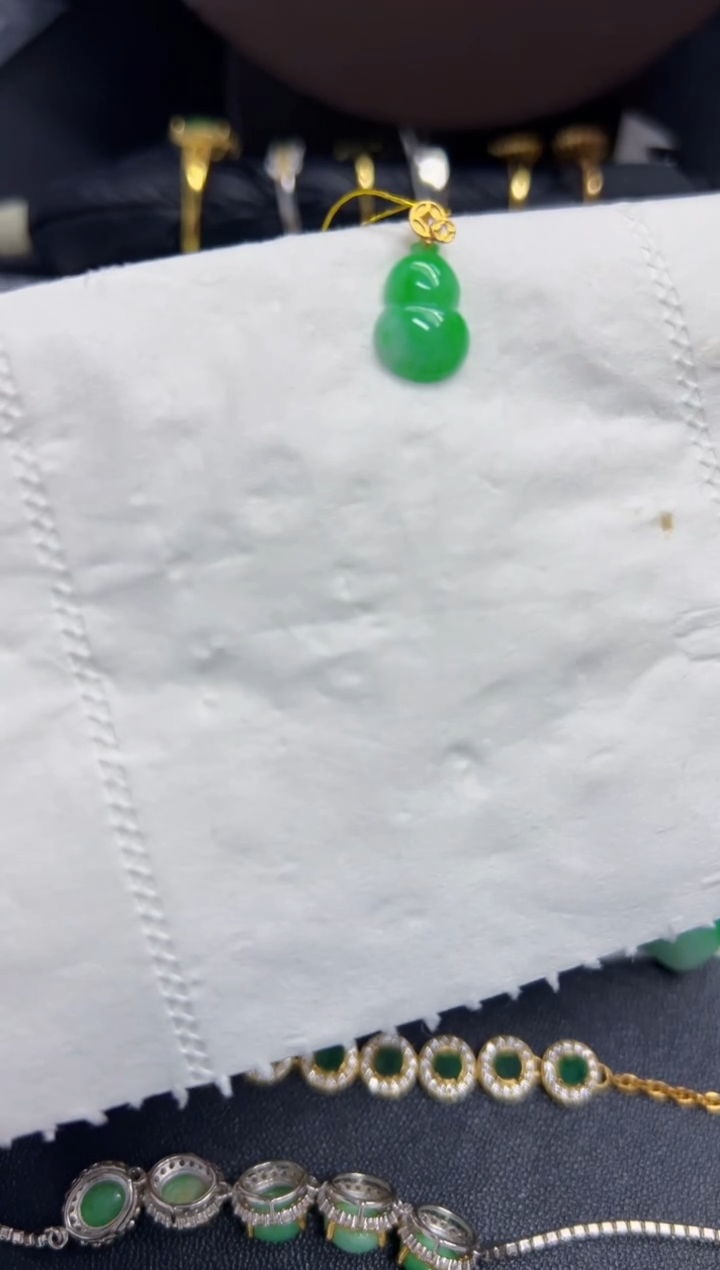 【闪购商品】翡翠颈饰18K金镶嵌Y缅料A货/多样性发货/一件