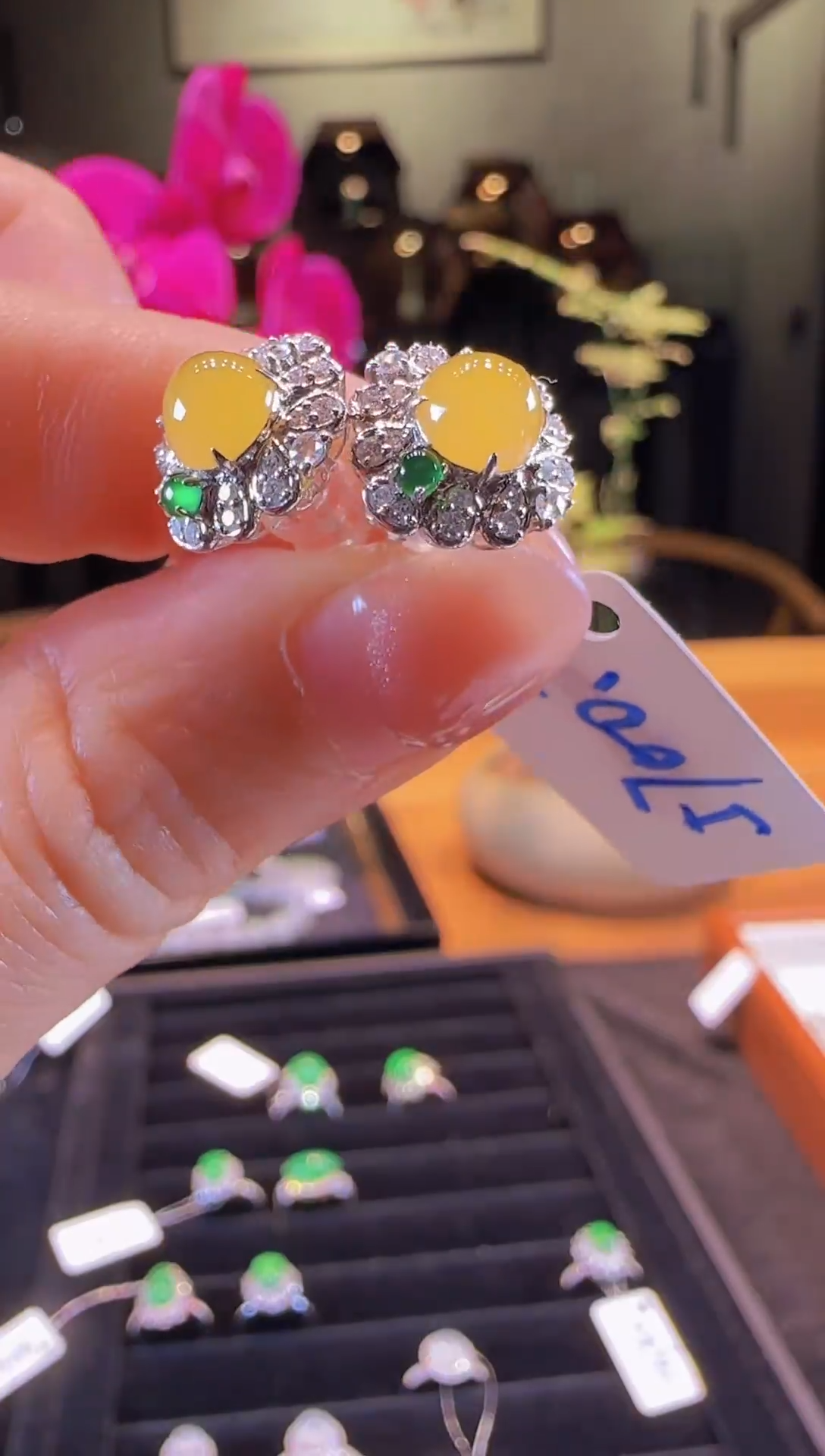 【闪购商品】翡翠耳钉18K金镶嵌冰黄翡翡翠耳钉