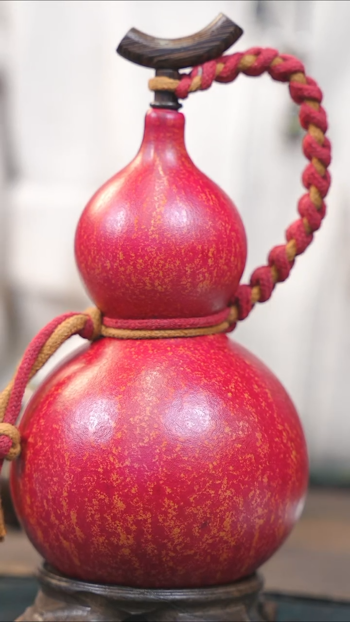 【闪购商品】WT228大漆酒葫芦不包手串及旋转底座