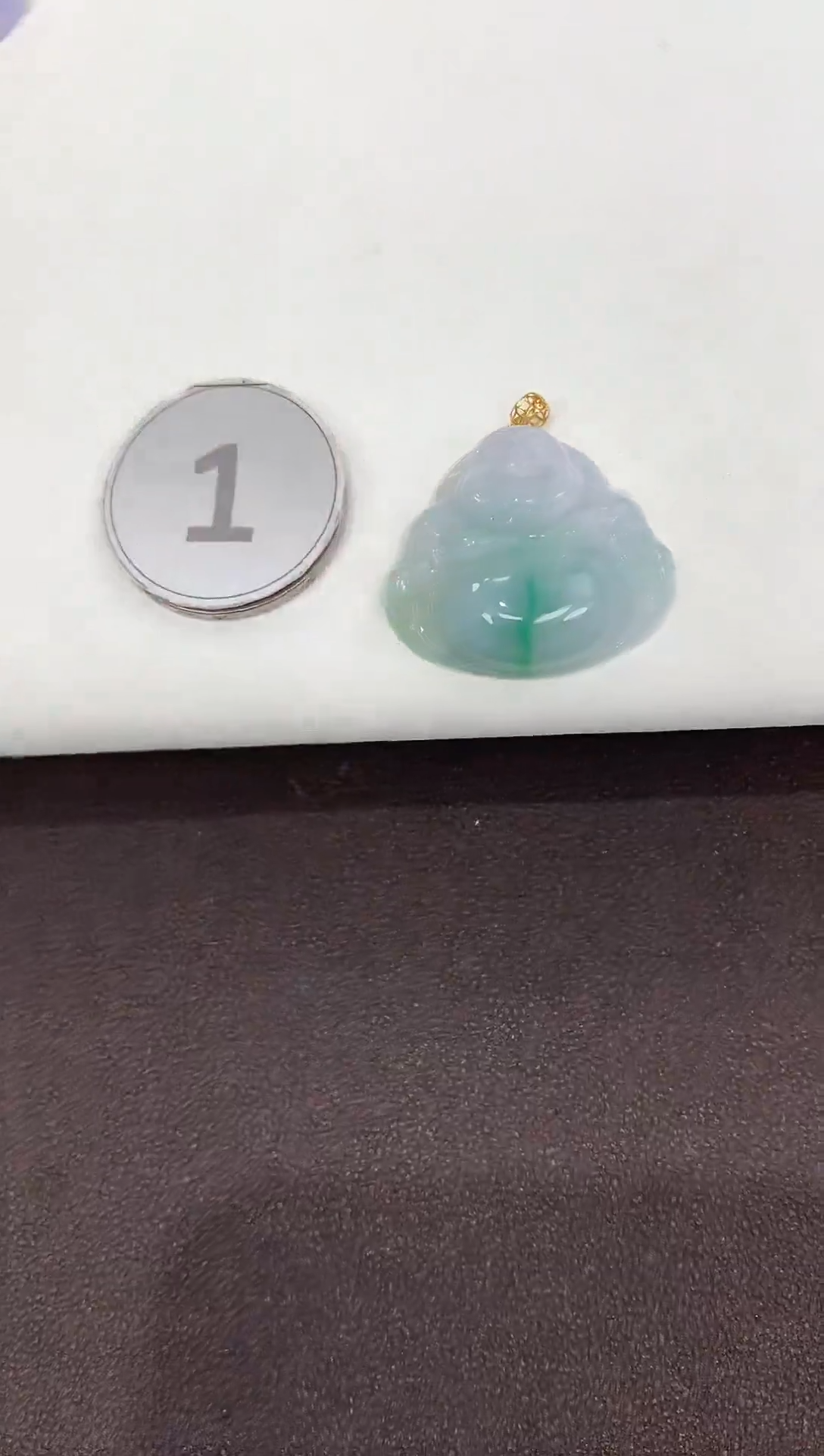 颈饰18K金镶嵌翡翠天然缅甸A货翡翠