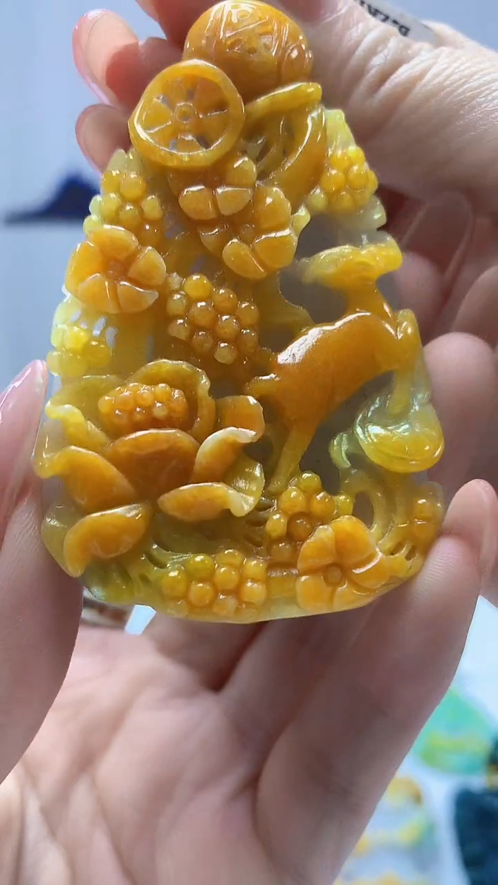 【闪购商品】定制翡翠未镶嵌4812DD-毛货挂件59