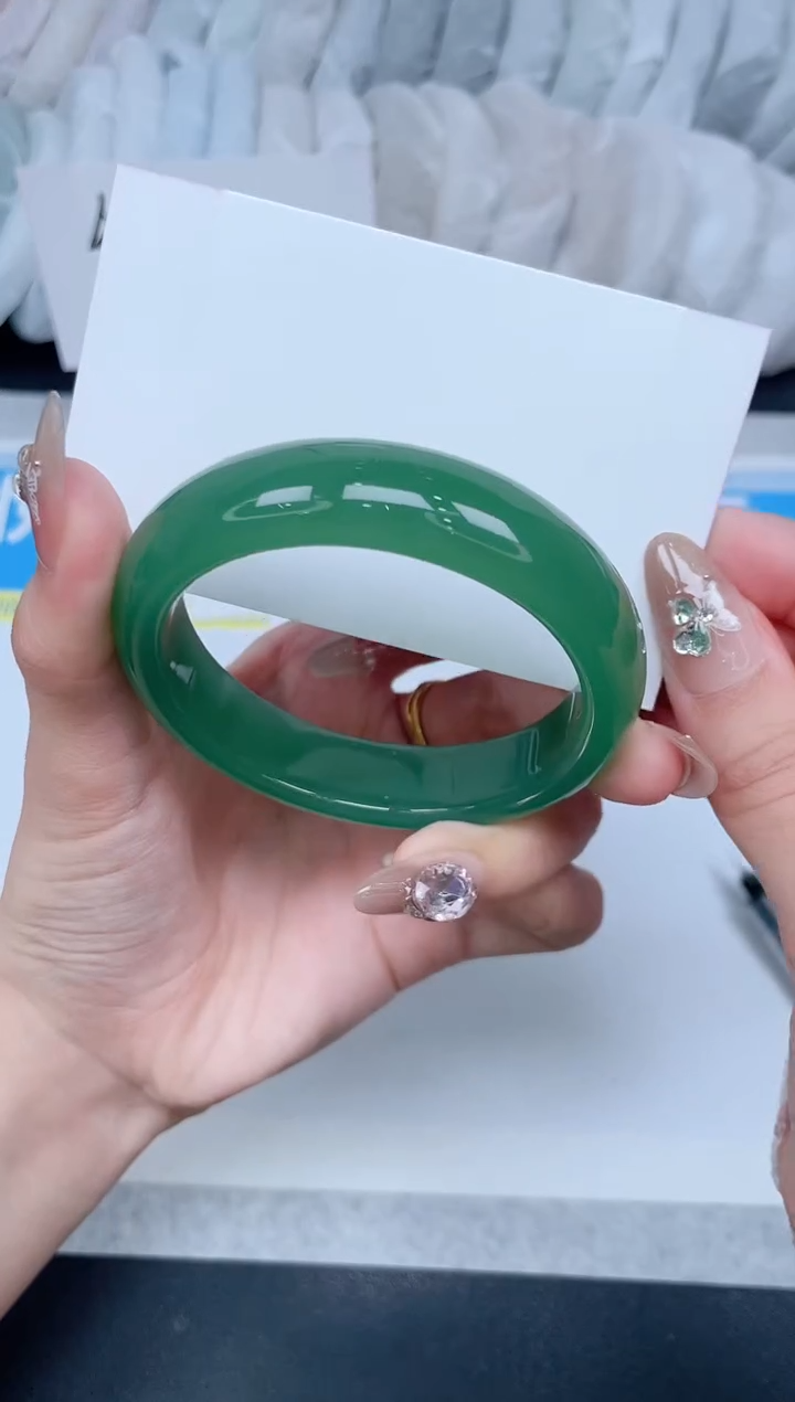 石英质玉手镯未镶嵌25-56.0