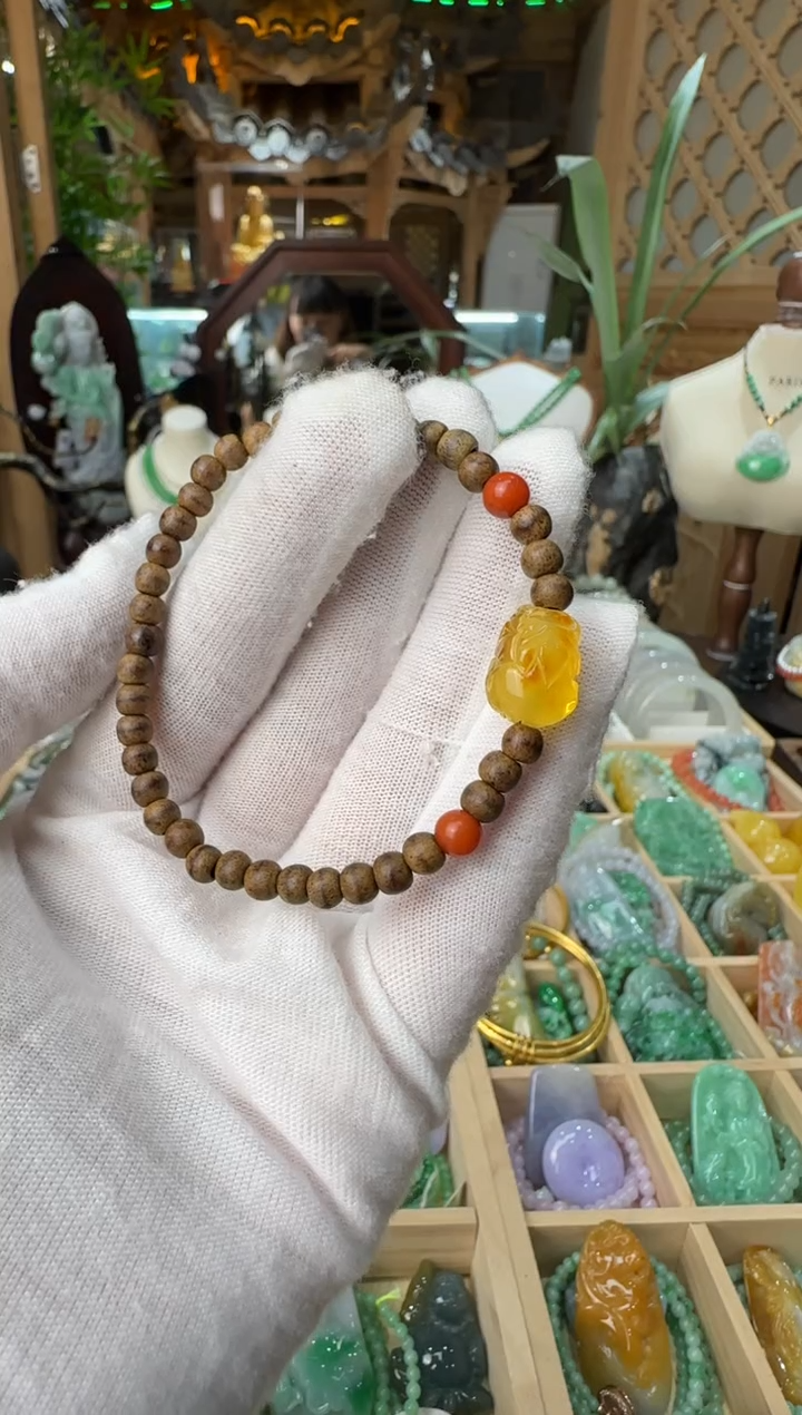 未镶嵌手链玛瑙/玉髓手串沉 香