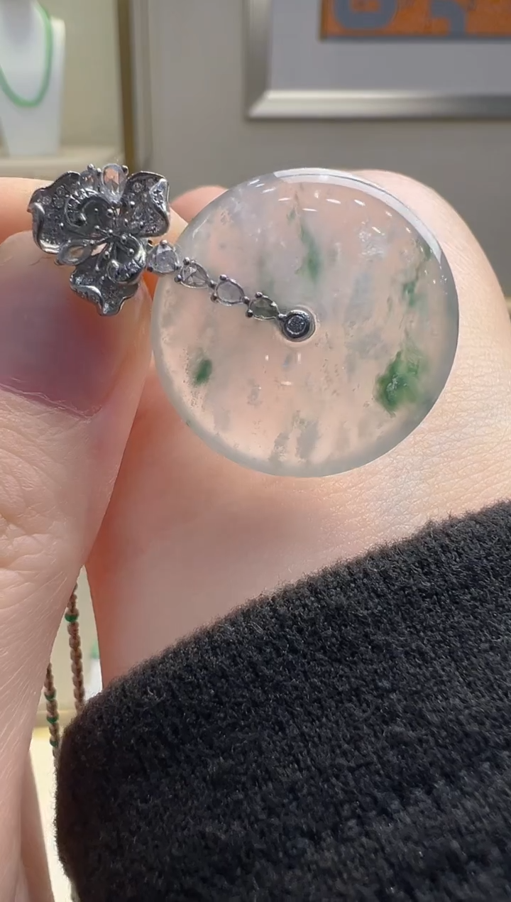 【闪购商品】翡翠吊坠(不含链)18K金镶嵌多样性发货拍一发一